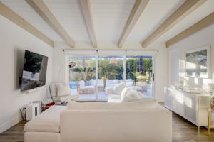 Encino Ave-026