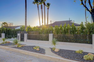 Encino Ave-015