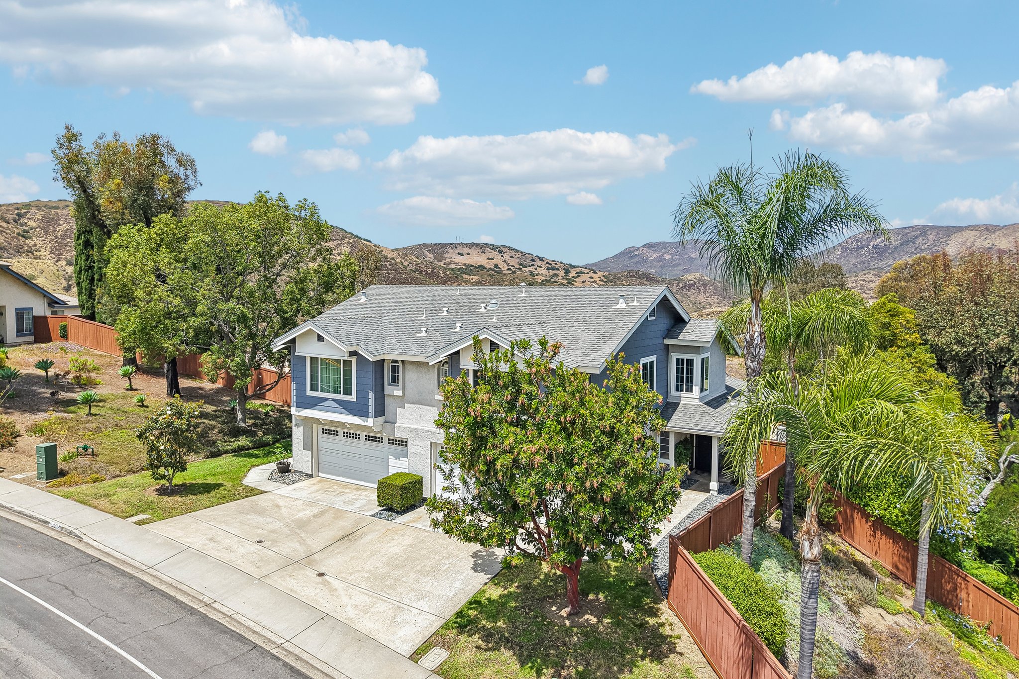 Mission Vista Dr-S0105-049.jpg