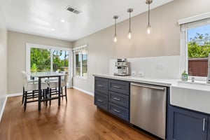 Mission Vista Dr-S0105-015.jpg