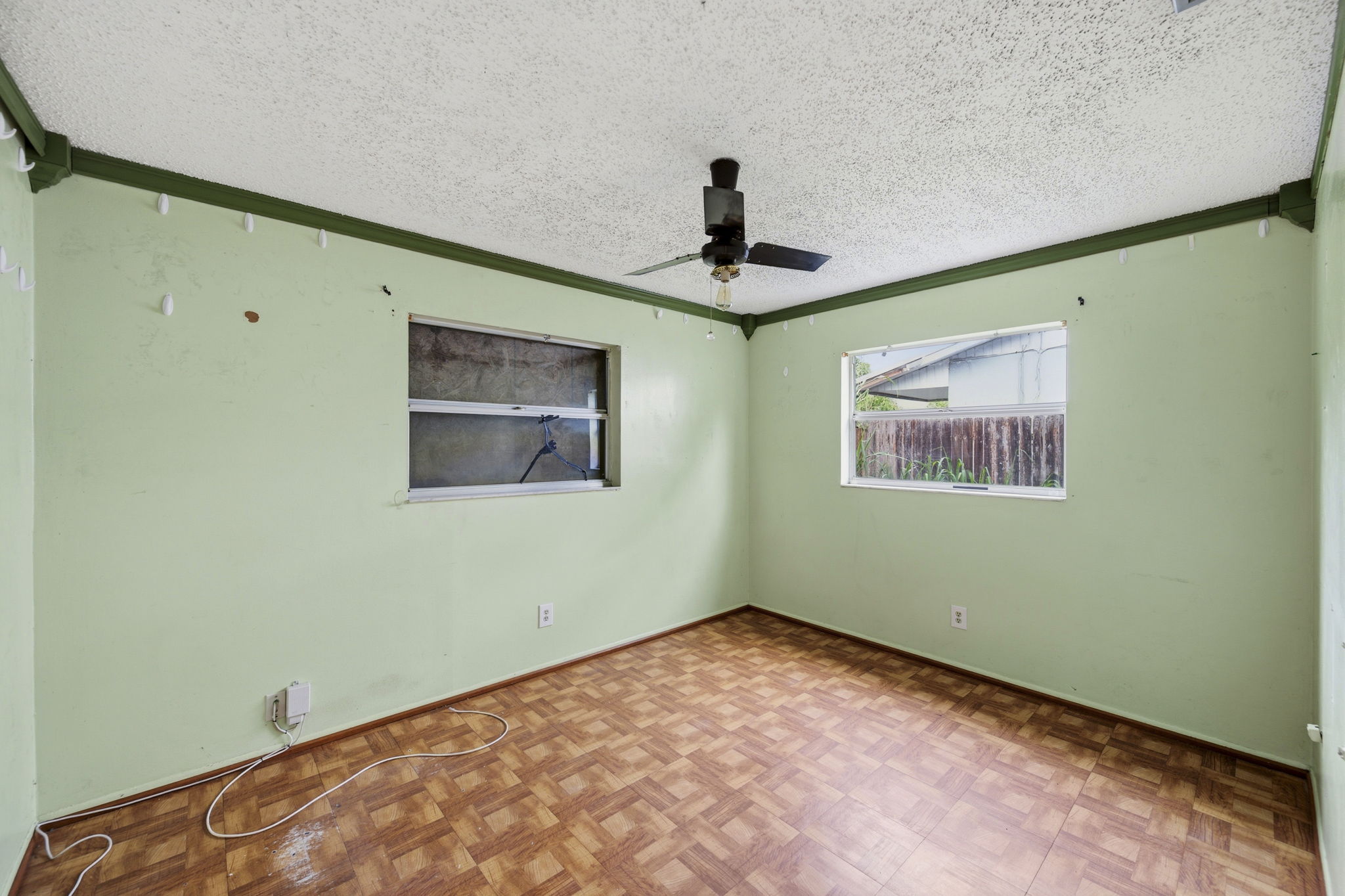 Interiors (16)
