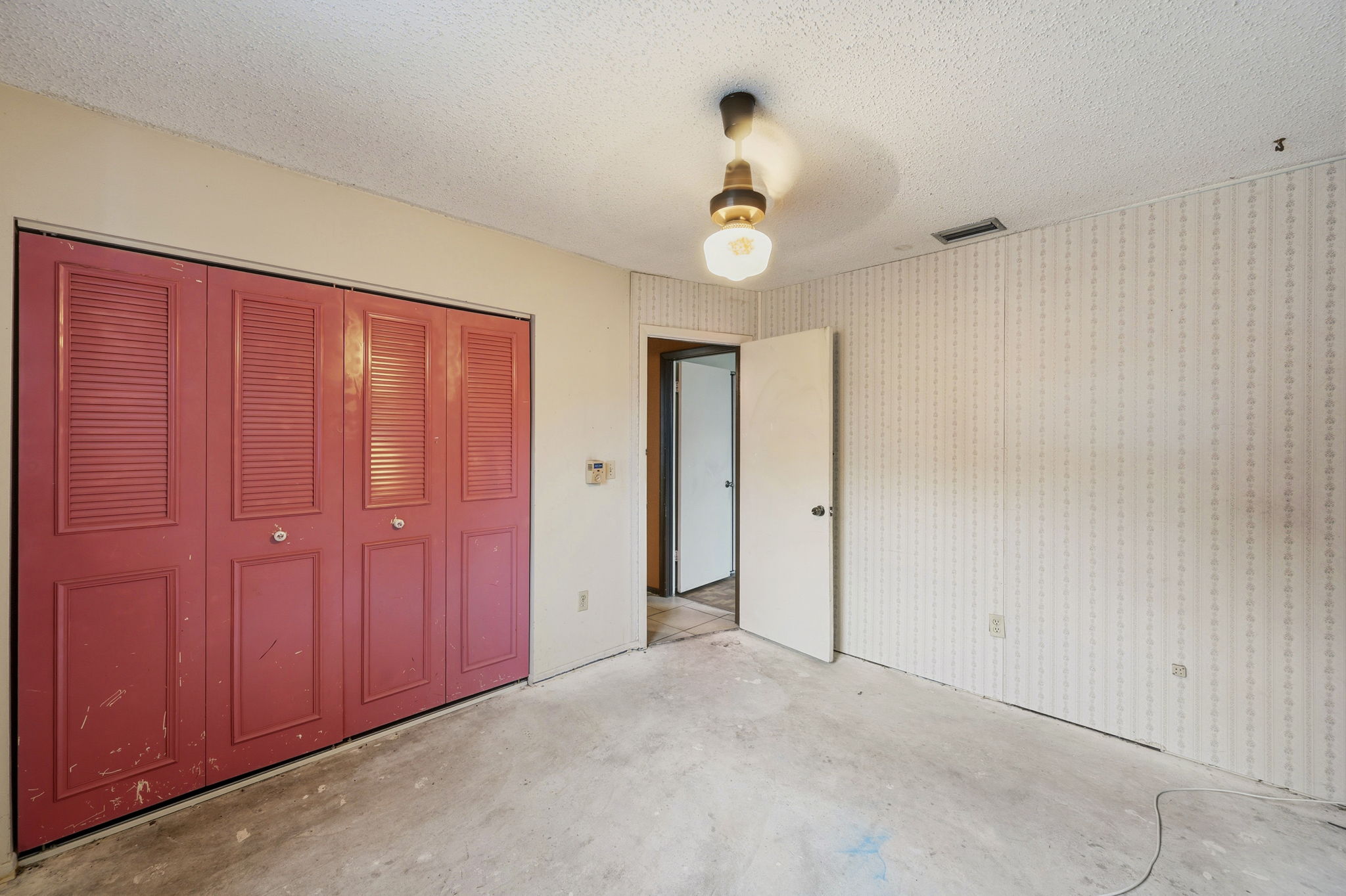 Interiors (22)
