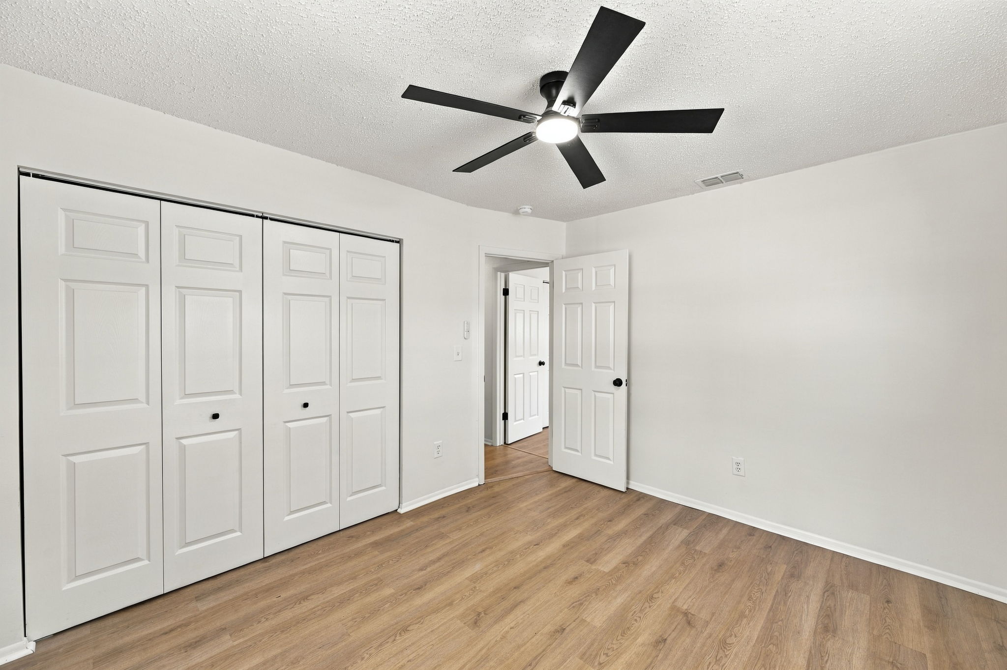 Interiors (17)