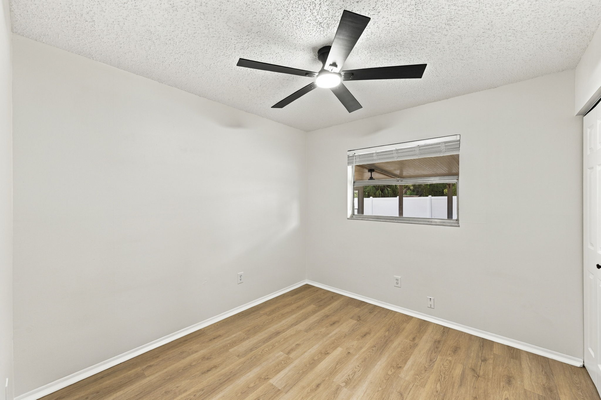 Interiors (23)