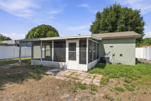 Rear Exteriors (4)