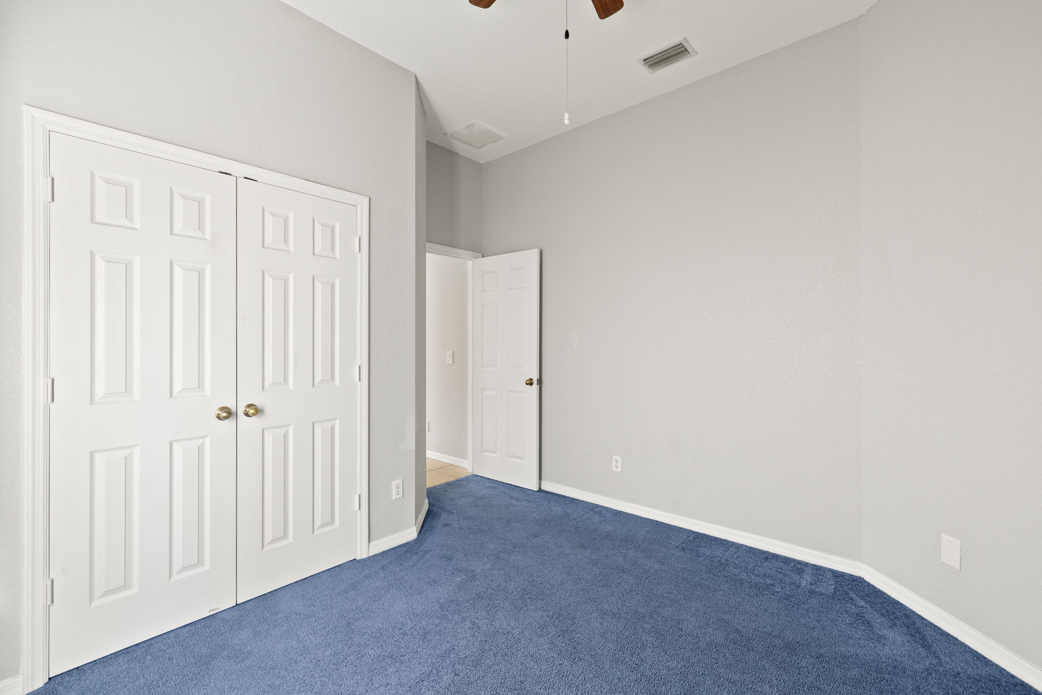 Guest Bedroom 1 - 2 of 2