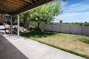  817 e Edgewood dr, South Ogden, UT 84403, US Photo 35