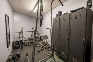  Photo 48