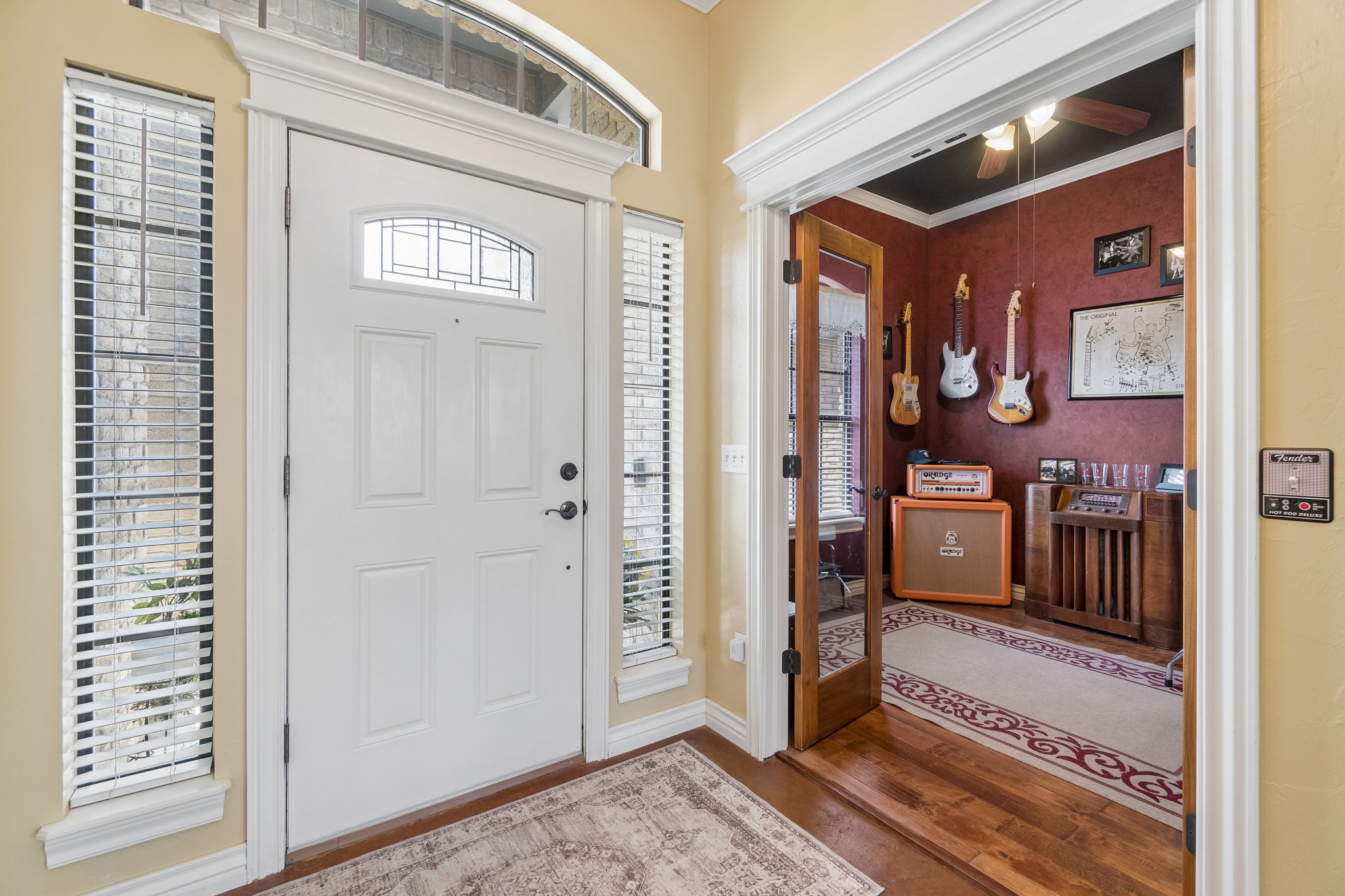 817 Tea Rose Dr_006.jpg