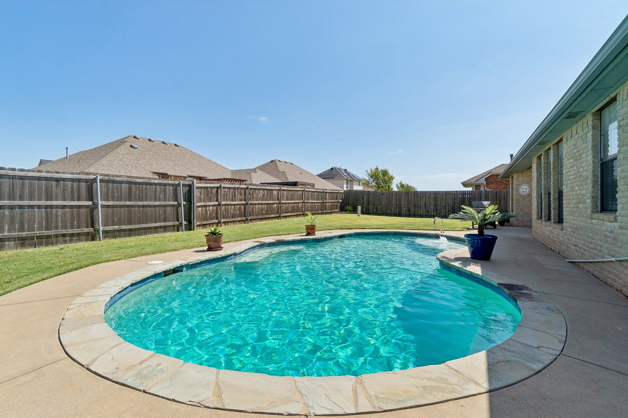 817 Tea Rose Dr_057.jpg