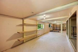 036_F8_8170 Park Ave