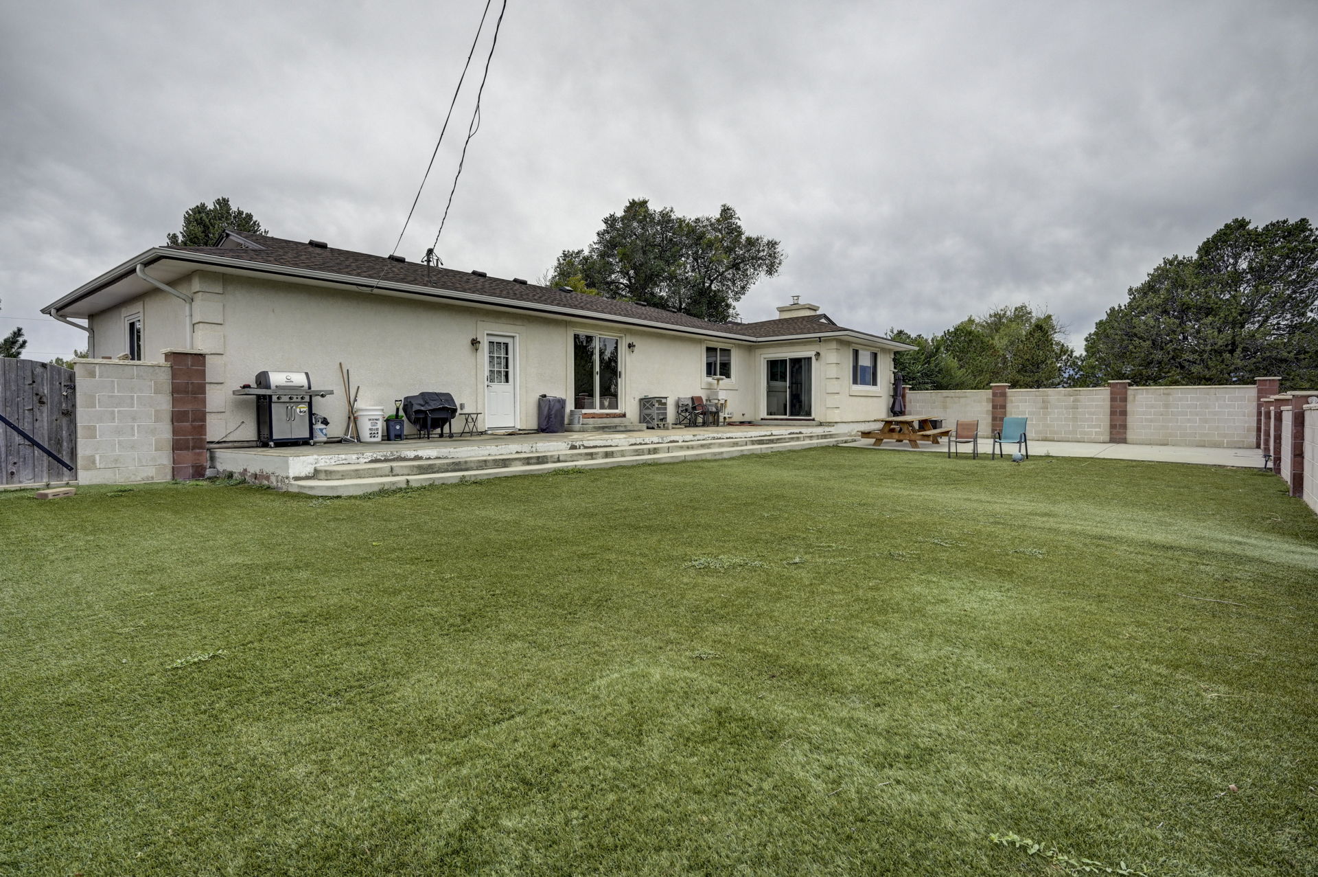  Photo 46