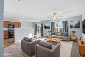 8174ambrosiaedits-127 virtually staged.jpeg