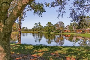 Deerwood Lake