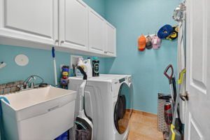  Photo 39