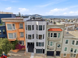 004_F8_AERIAL_818 Green St