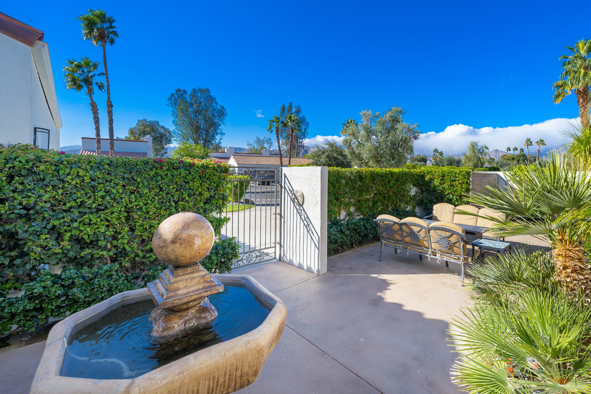 818 Inverness Dr, Rancho Mirage, CA 92270, USA Photo 15