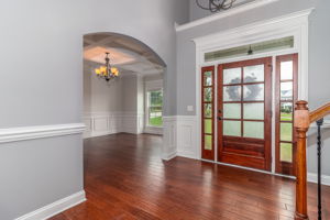 Entryway / Dining Room