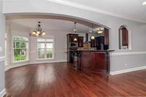 Kitchen/Breakfast Area