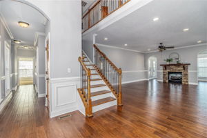 Entryway/Living Room