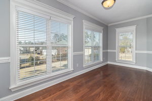 Sun Room W/Fireplace