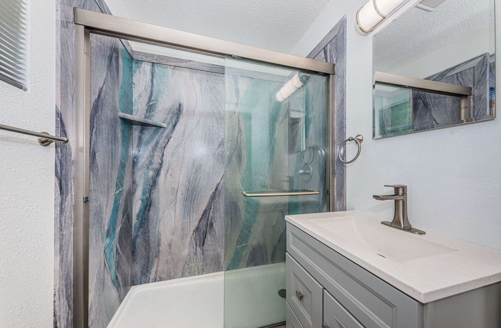 Bathroom 1a