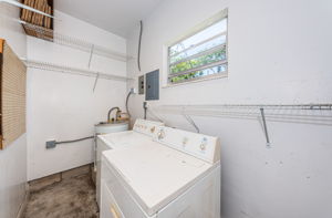 Laundry Room 2