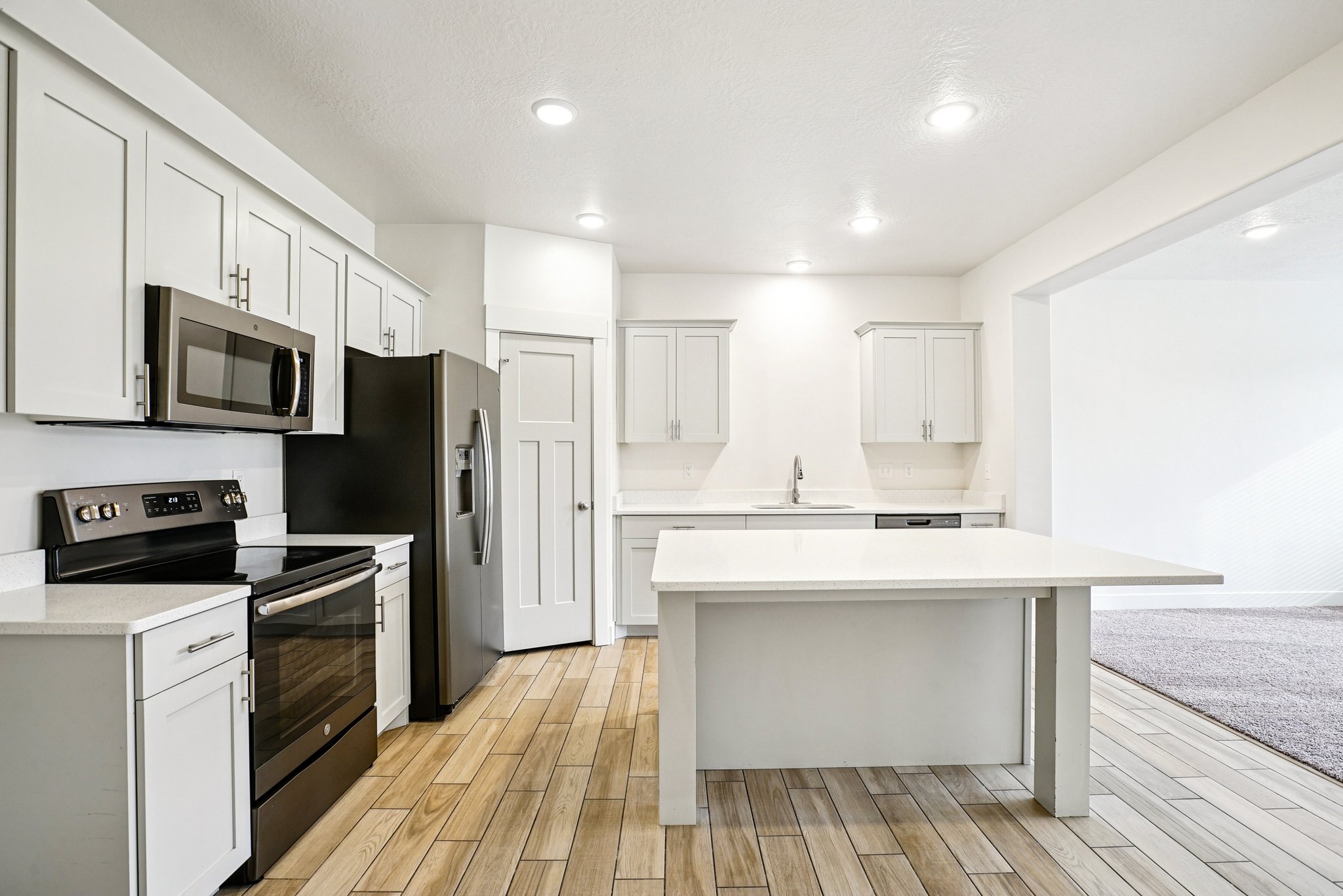 8185 N Jenks Ln 4-S1311-005.jpg