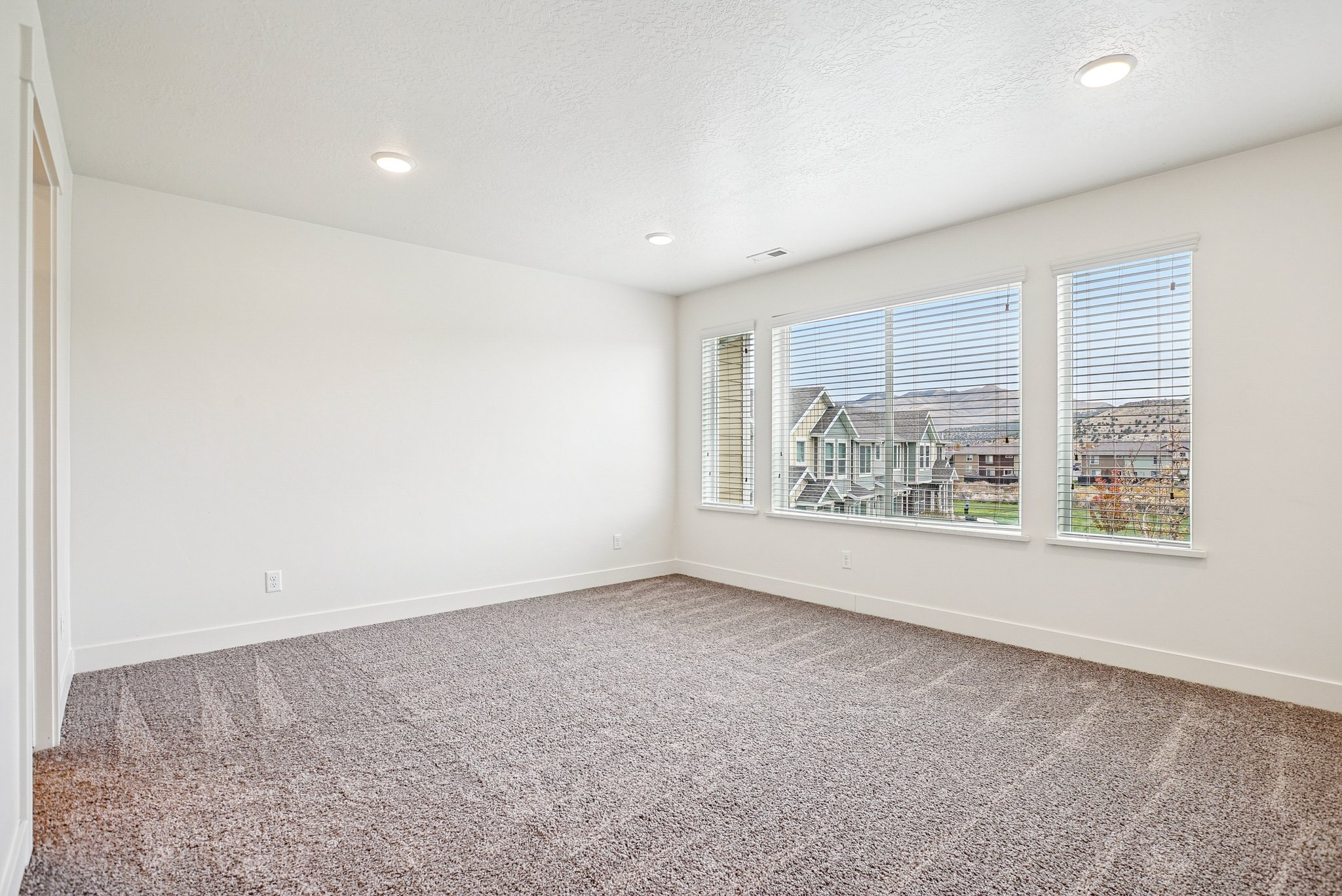 8185 N Jenks Ln 4-S1311-009.jpg