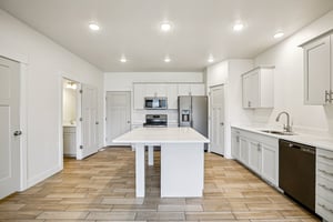 8185 N Jenks Ln 4-S1311-007.jpg