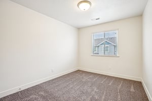 8185 N Jenks Ln 4-S1311-019.jpg