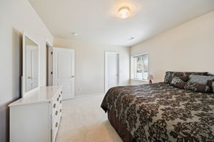  Photo 0
