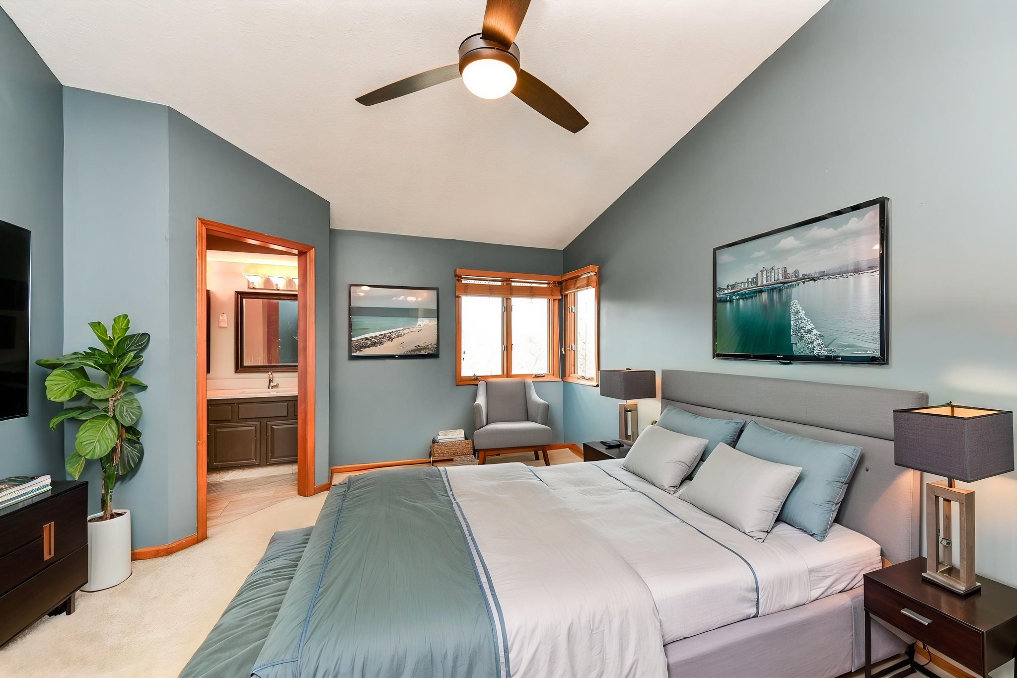 DSC_5258 (2) virtually staged.jpeg