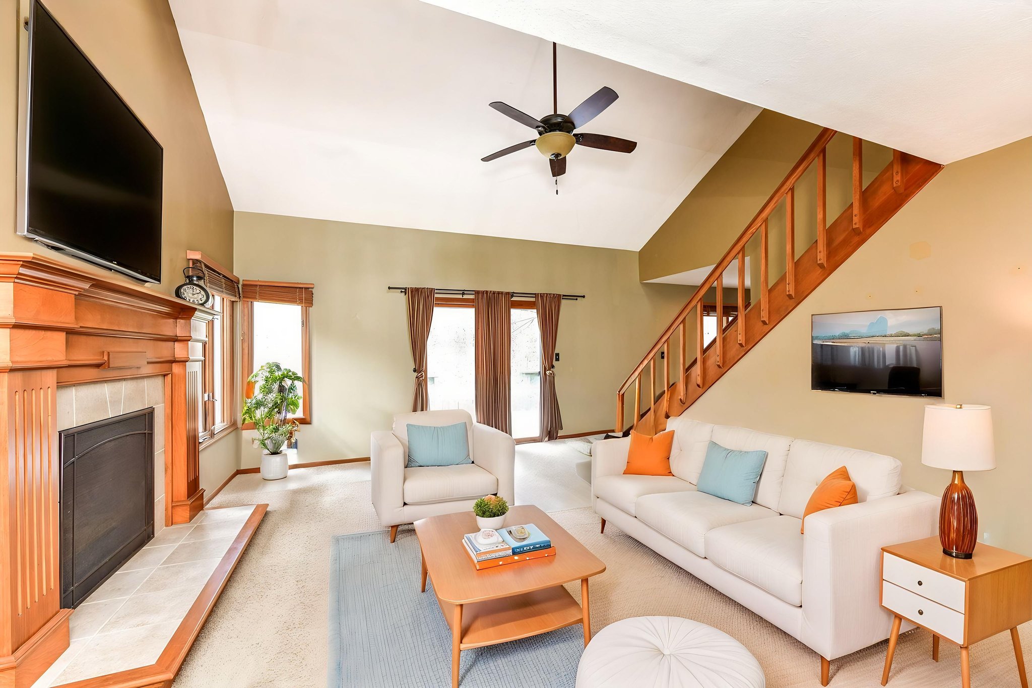 DSC_5228 (3) virtually staged.jpeg