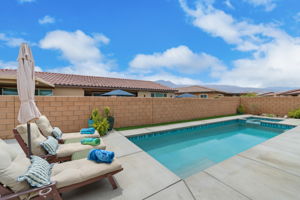 Sparkling pool Spa