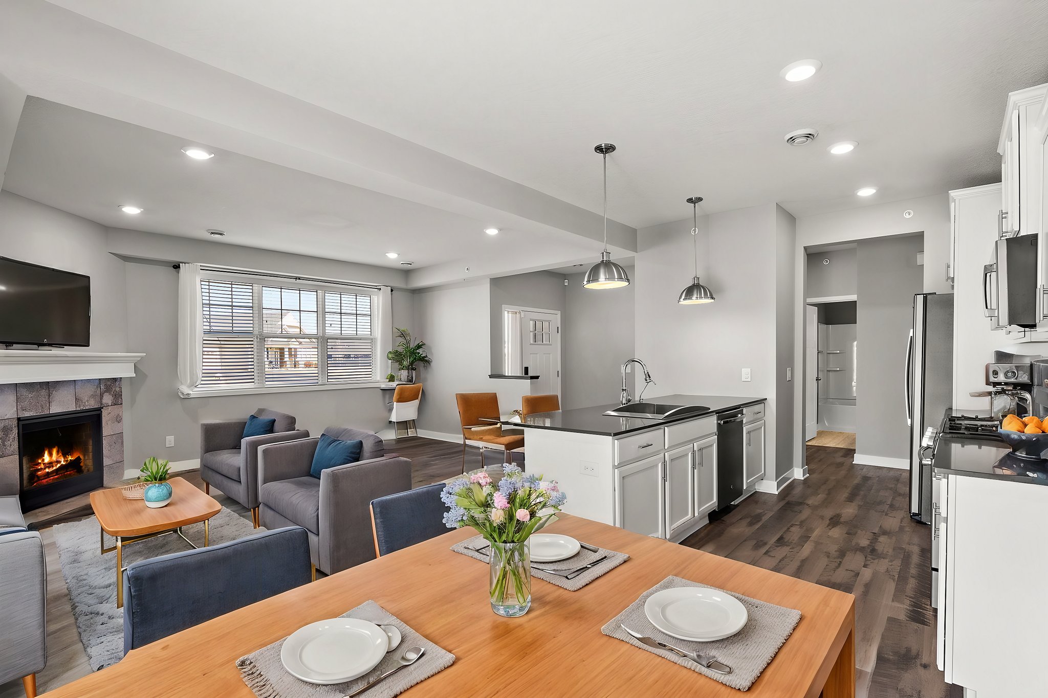 UAV Vision Media (14) virtually staged