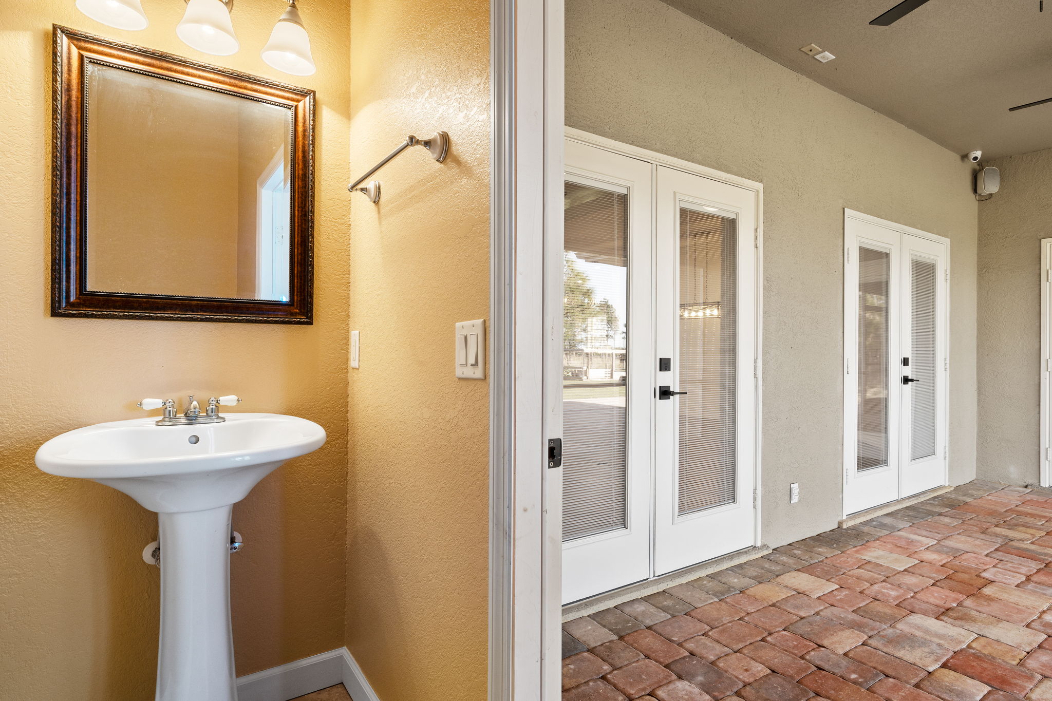 Powder Room