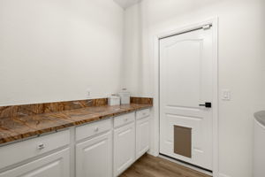 Laundry Room 1 of 2