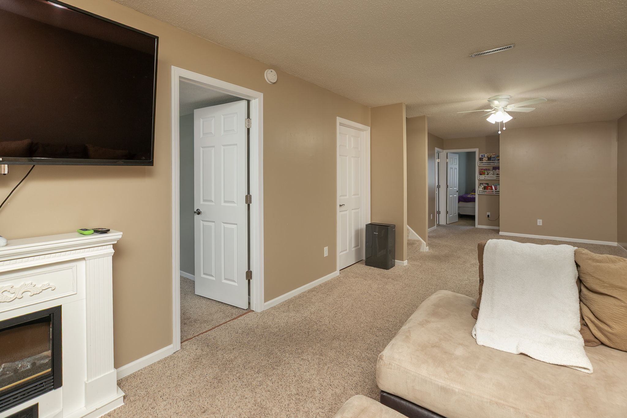 24-Family Room