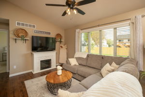 05-Living Room