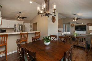 10-Dining Room