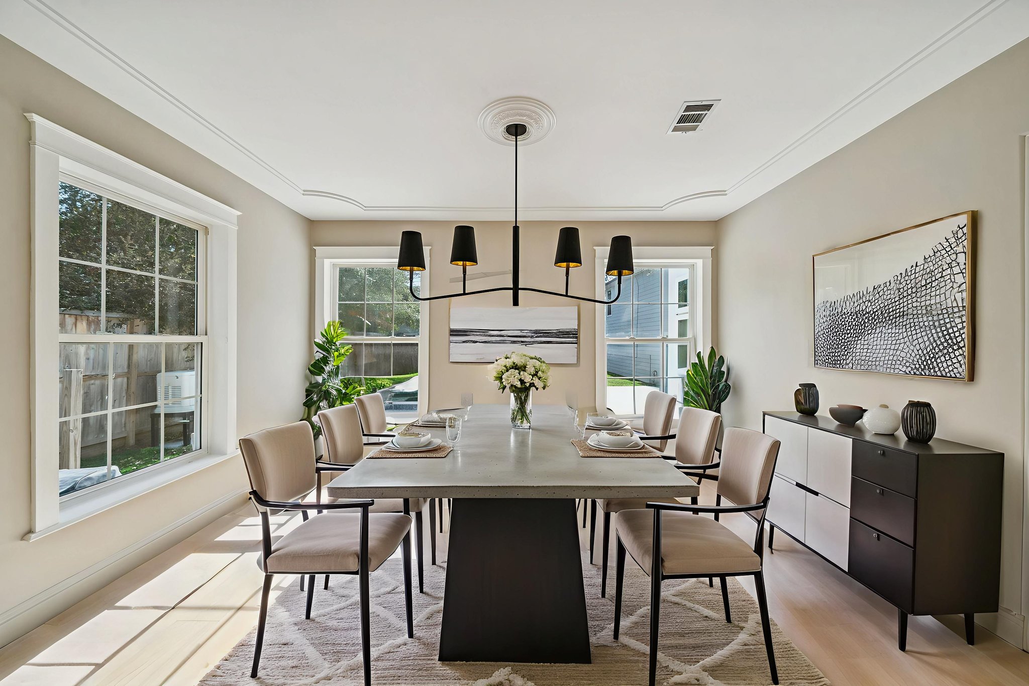 819 Azalea St, Houston, TX 77018_012 virtually staged.jpeg