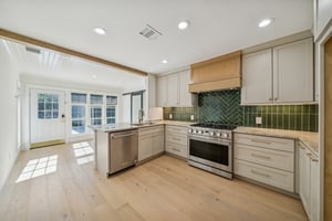 819 Azalea St, Houston, TX 77018_010.jpg