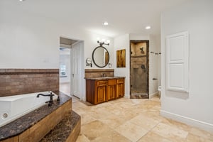 819 Azalea St, Houston, TX 77018_023.jpg