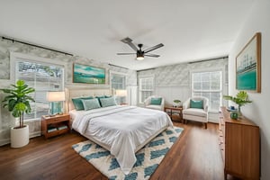 819 Azalea St, Houston, TX 77018_019 virtually staged.jpeg