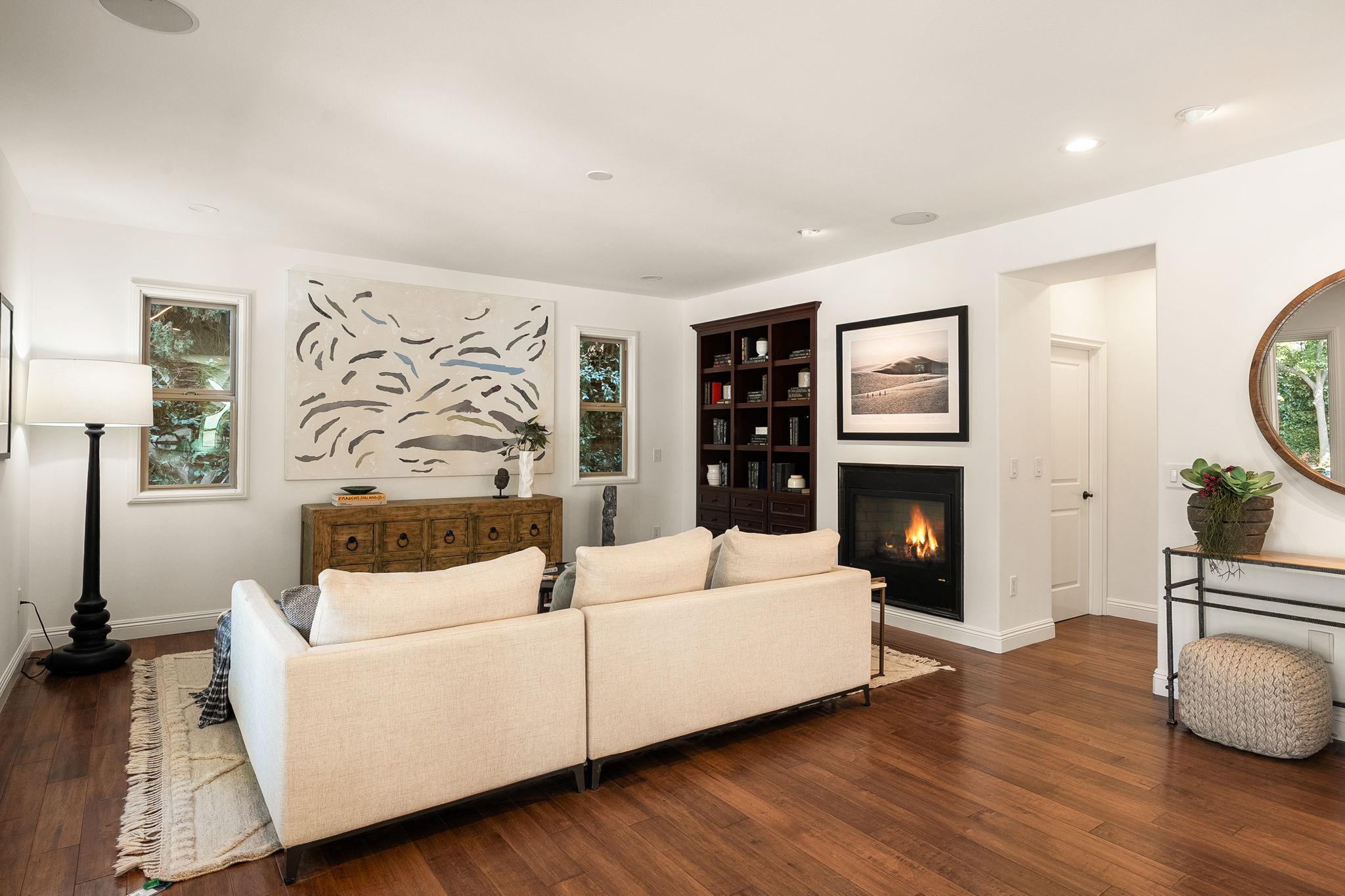 819 Cochrane Avenue-25