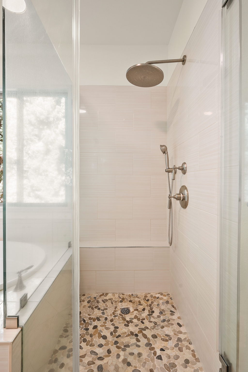 819 Cochrane Avenue-43