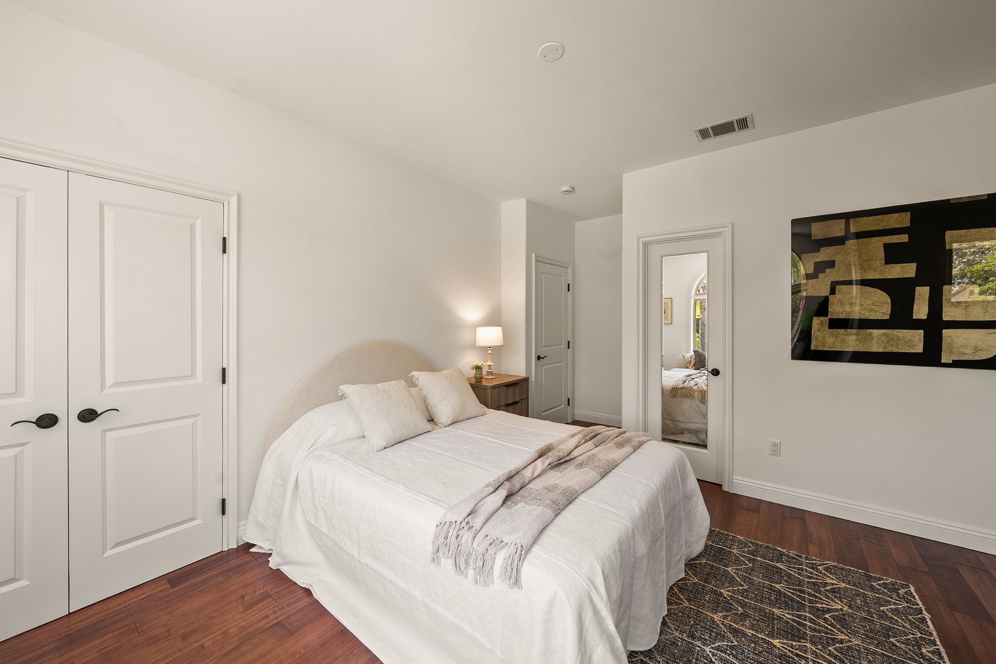 819 Cochrane Avenue-53