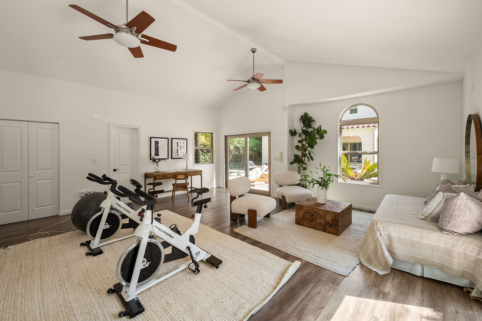 819 Cochrane Avenue-67