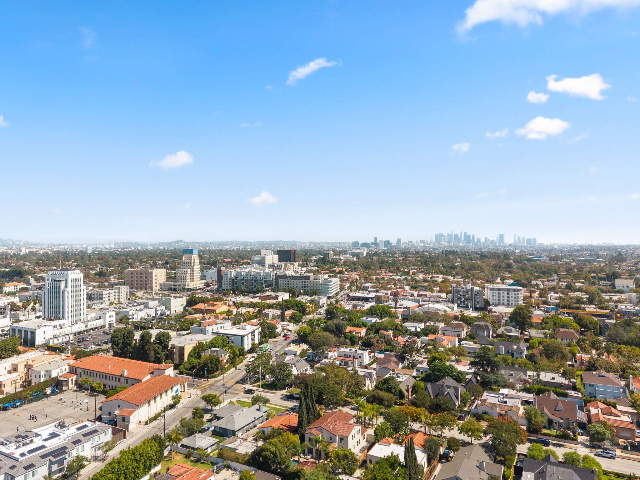 819 Cochrane Avenue-75